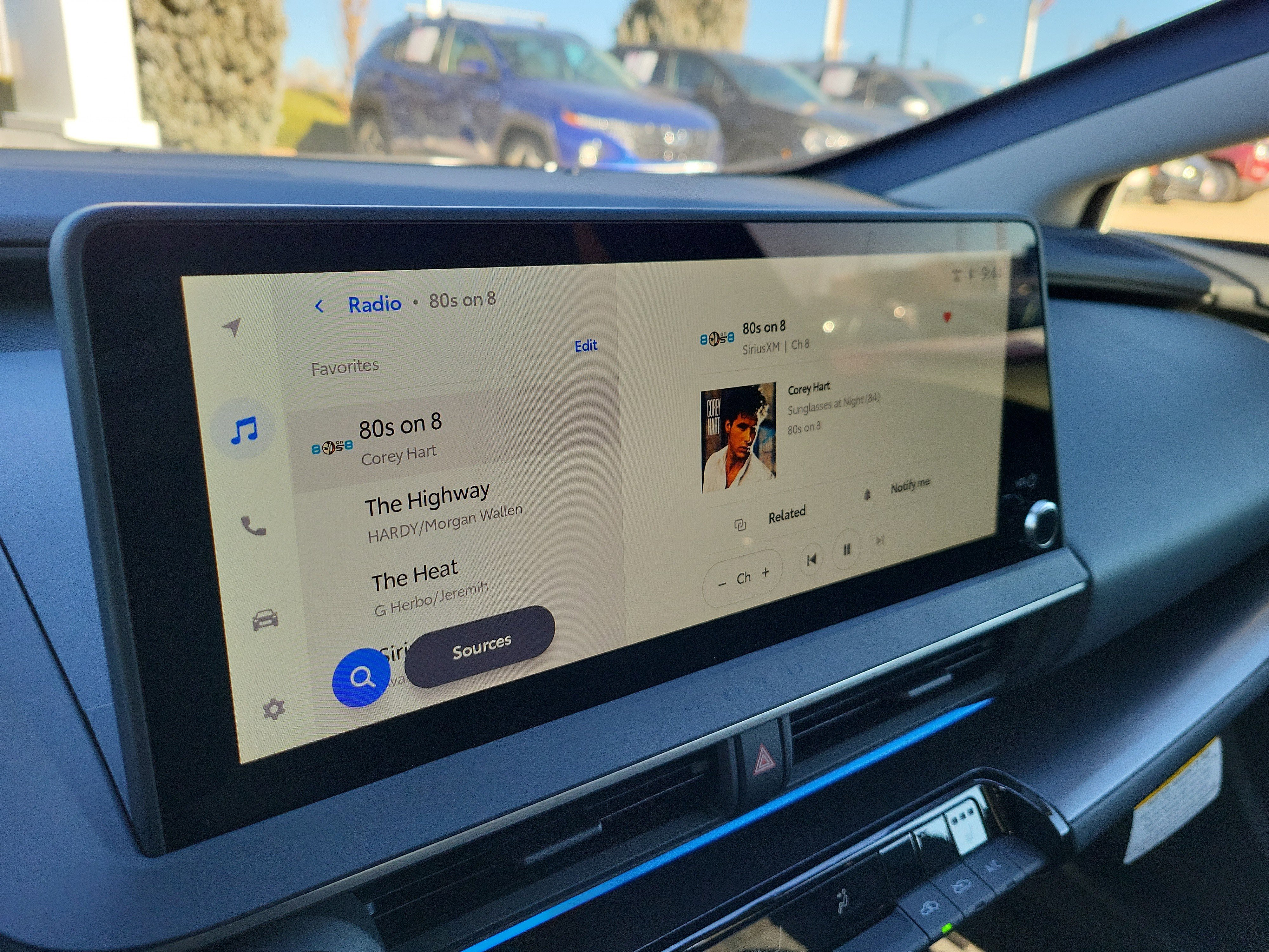 New 2026 Toyota Prius Plug-In Hybrid FWD image 19