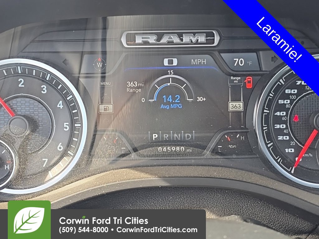 Used 2021 RAM 1500 Laramie AWD/4WD image 10