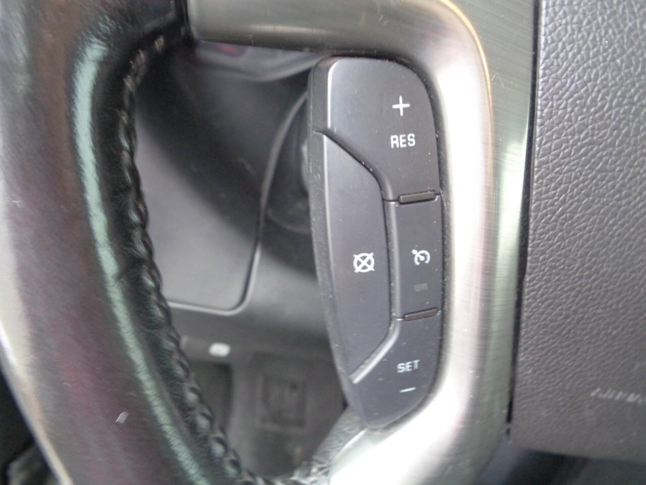 Used 2017 GMC Savana 3500 LT w/ LT Preferred Equipment Group image 42