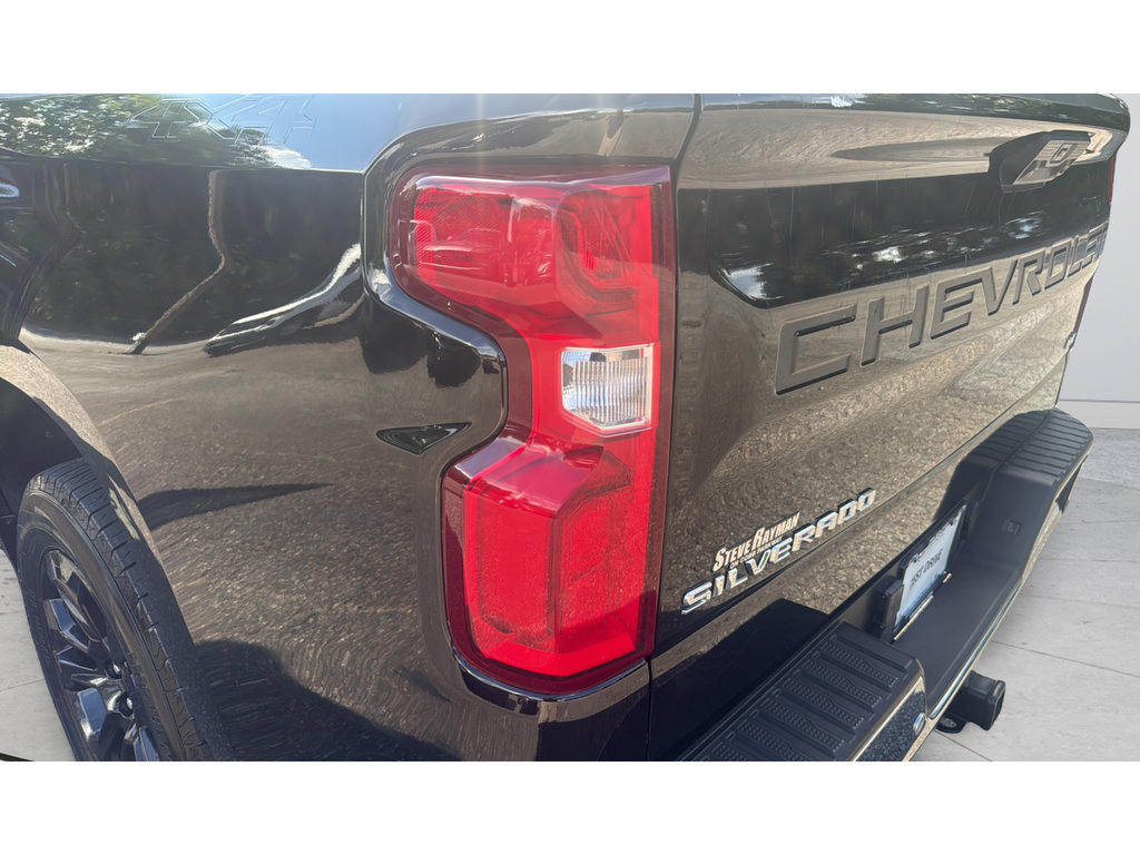 Certified 2023 Chevrolet Silverado 1500 LTZ w/ LTZ Premium Texas Edition AWD/4WD image 28