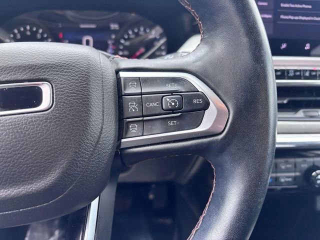 Used 2022 Jeep Compass Limited image 18