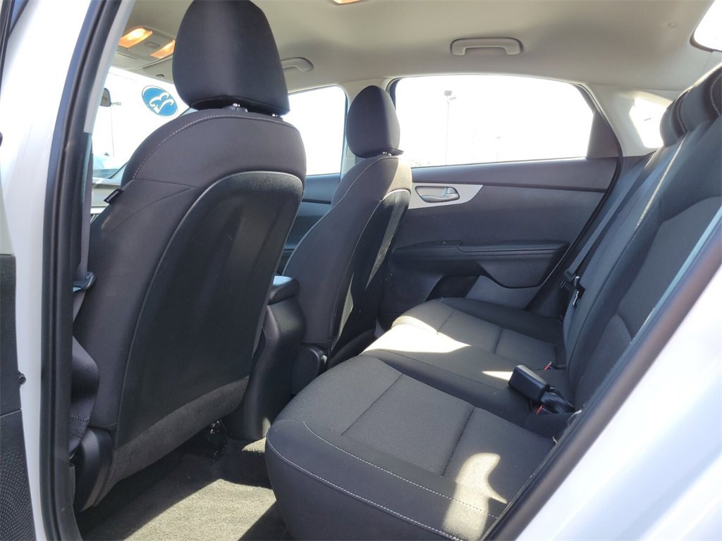 Used 2023 Kia Forte LXS image 13