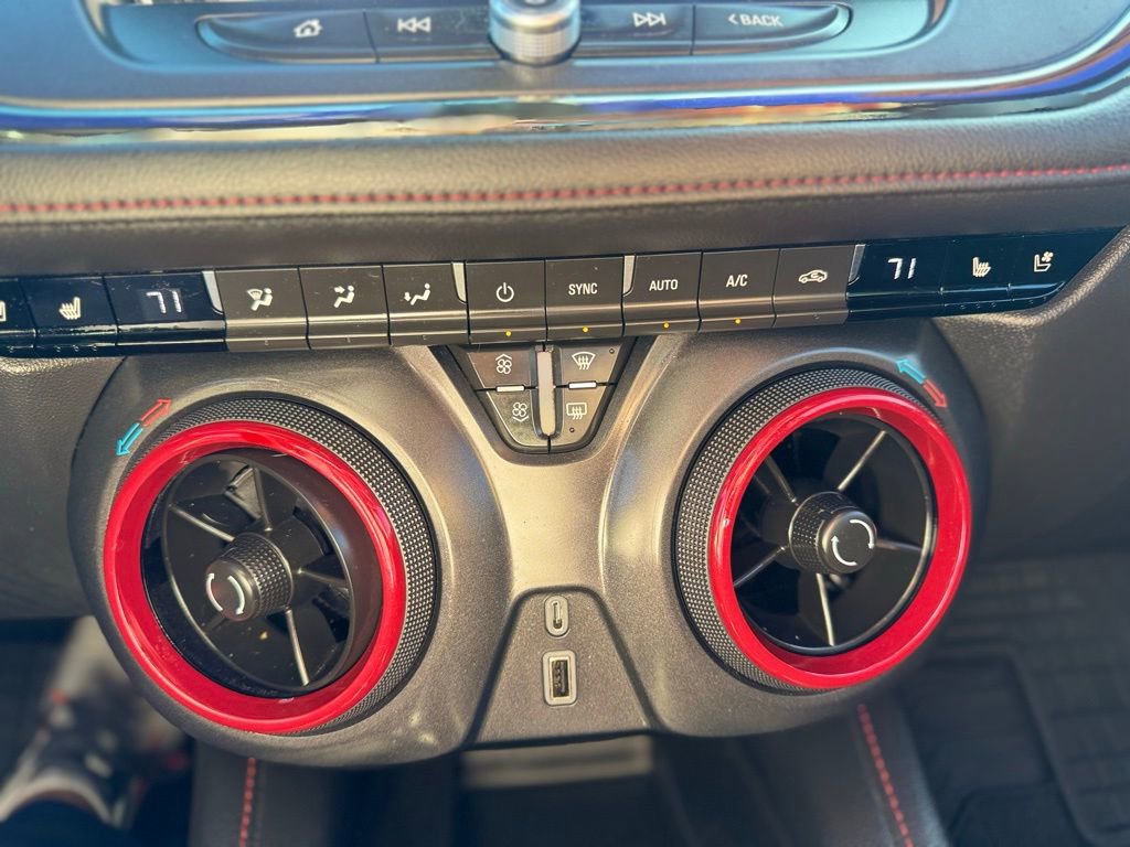 Used 2019 Chevrolet Blazer RS image 16