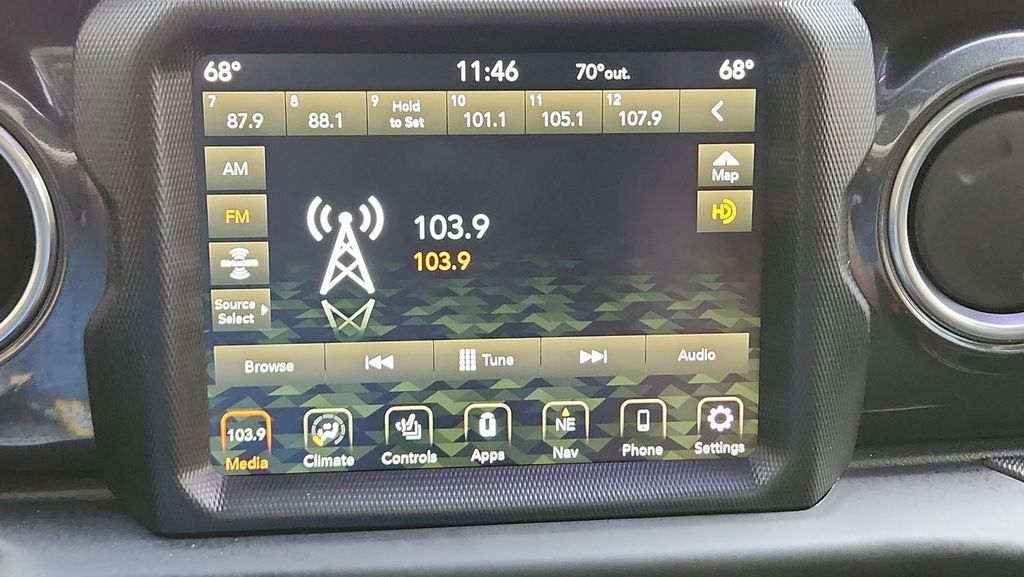 Used 2023 Jeep Wrangler Rubicon 392 w/ Trailer Tow Package image 16