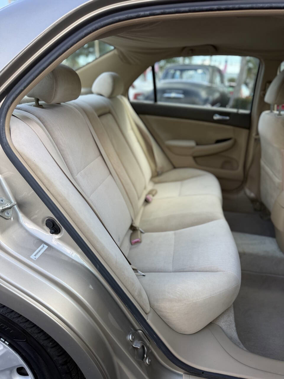 Used 2004 Honda Accord LX image 20