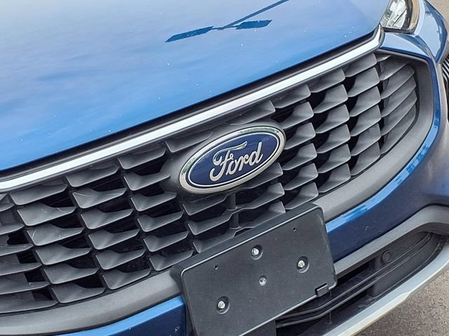 Used 2023 Ford Escape Active w/ Cold Weather Package FWD image 30