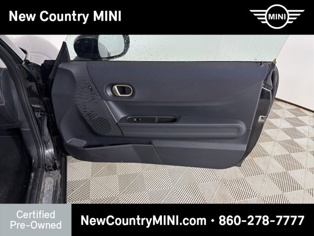 Certified 2025 MINI Cooper 2-Door Hardtop image 16