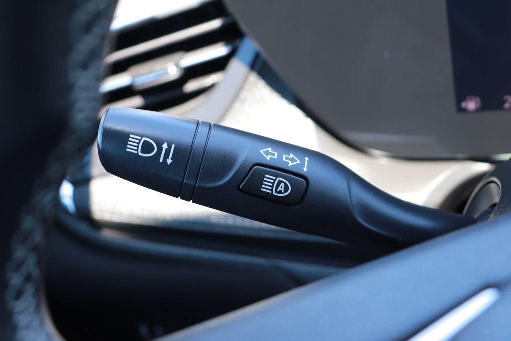 Used 2025 Buick Encore GX Preferred FWD image 21