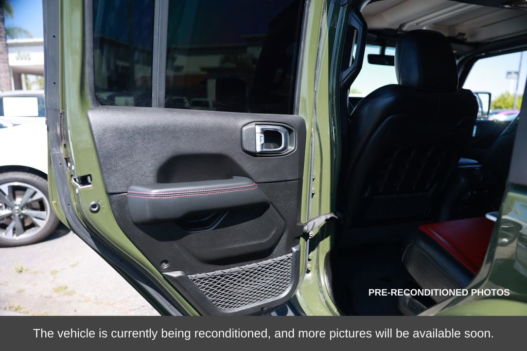 Used 2023 Jeep Wrangler Unlimited Rubicon 4xe image 38