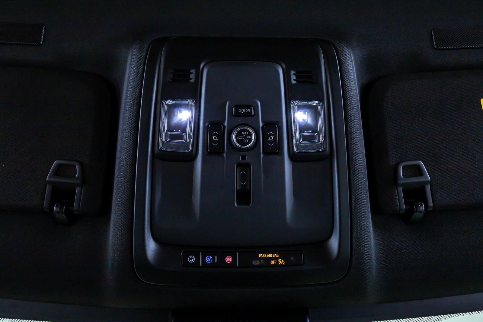 Used 2025 Chevrolet Suburban Premier AWD/4WD image 26
