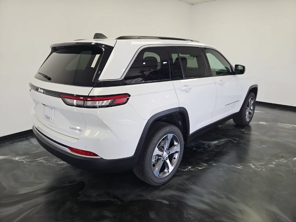 New 2026 Jeep Grand Cherokee Limited AWD/4WD image 23