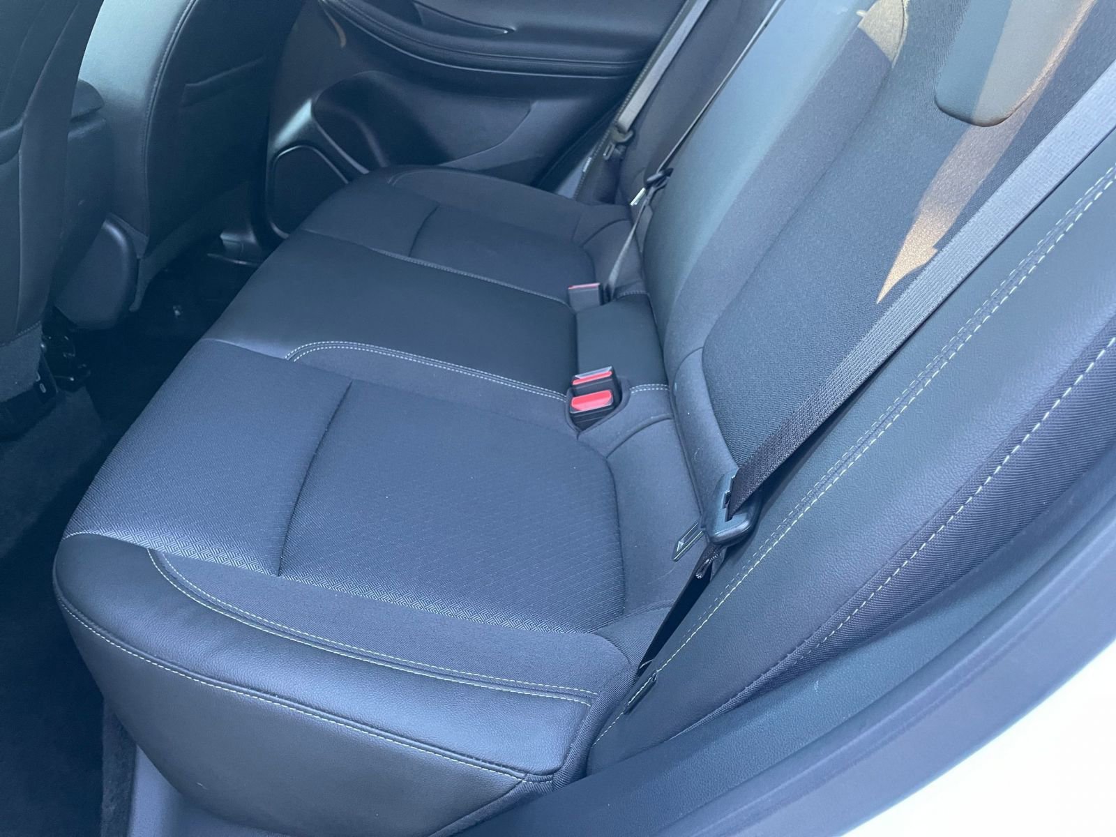 Used 2025 Buick Encore GX Preferred image 23