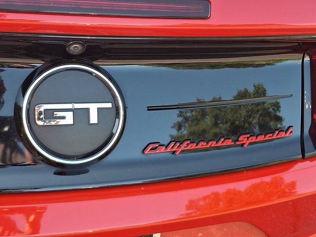Used 2019 Ford Mustang GT Premium w/ Equipment Group 401A RWD image 30