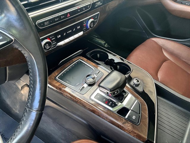 Used 2018 Audi Q7 3.0T Prestige AWD/4WD image 14