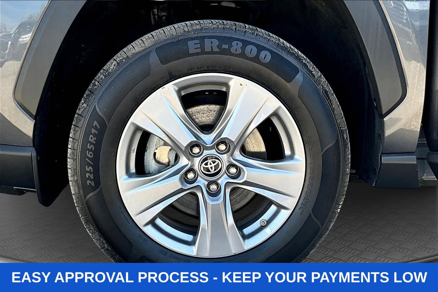 Used 2022 Toyota RAV4 LE AWD/4WD image 42