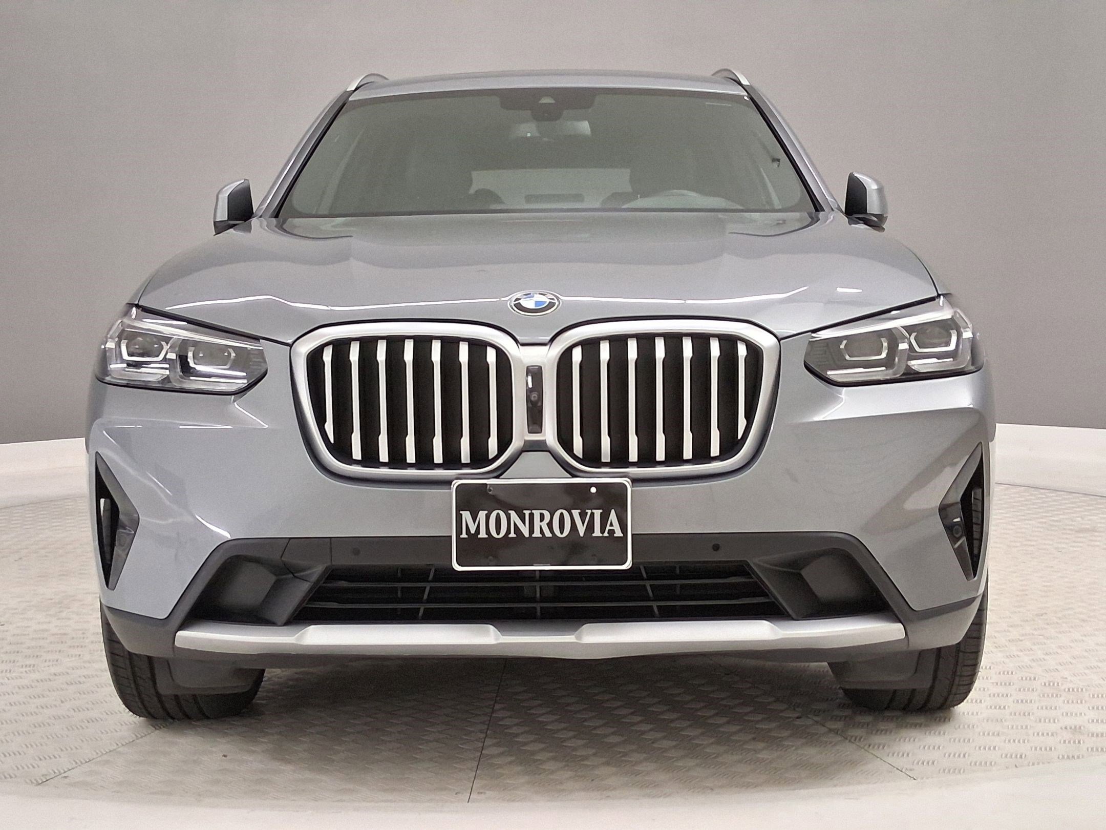 Used 2023 BMW X3 sDrive30i w/ Premium Package RWD image 4