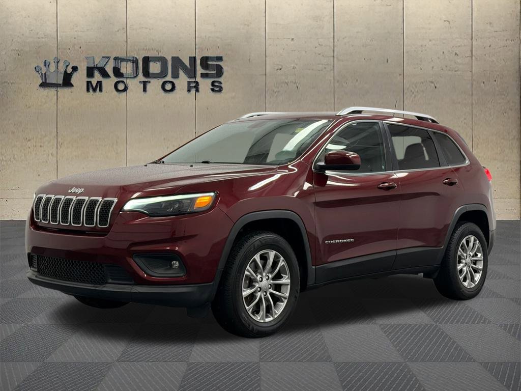 Used 2019 Jeep Cherokee Latitude Plus w/ Comfort/Convenience Group