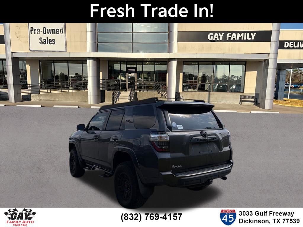 Used 2019 Toyota 4Runner TRD Off-Road Premium AWD/4WD image 7