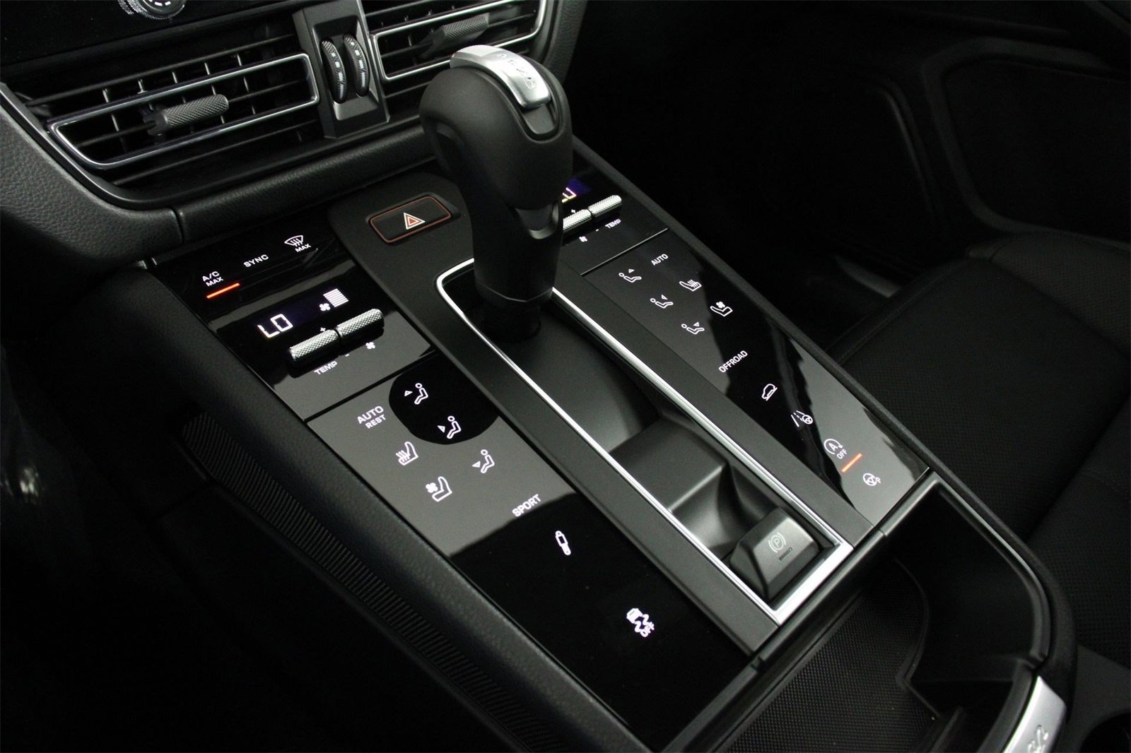 New 2025 Porsche Macan S image 14