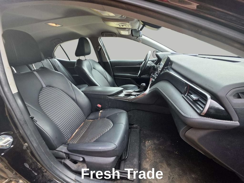 Used 2021 Toyota Camry SE FWD image 9