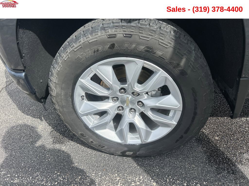 Used 2022 Chevrolet Silverado 1500 Custom w/ Safety Confidence Package AWD/4WD image 24