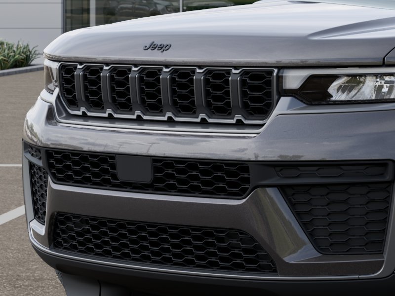 New 2026 Jeep Grand Cherokee Altitude AWD/4WD image 13