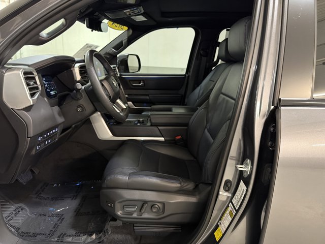 Used 2024 Toyota Tundra Platinum AWD/4WD image 15