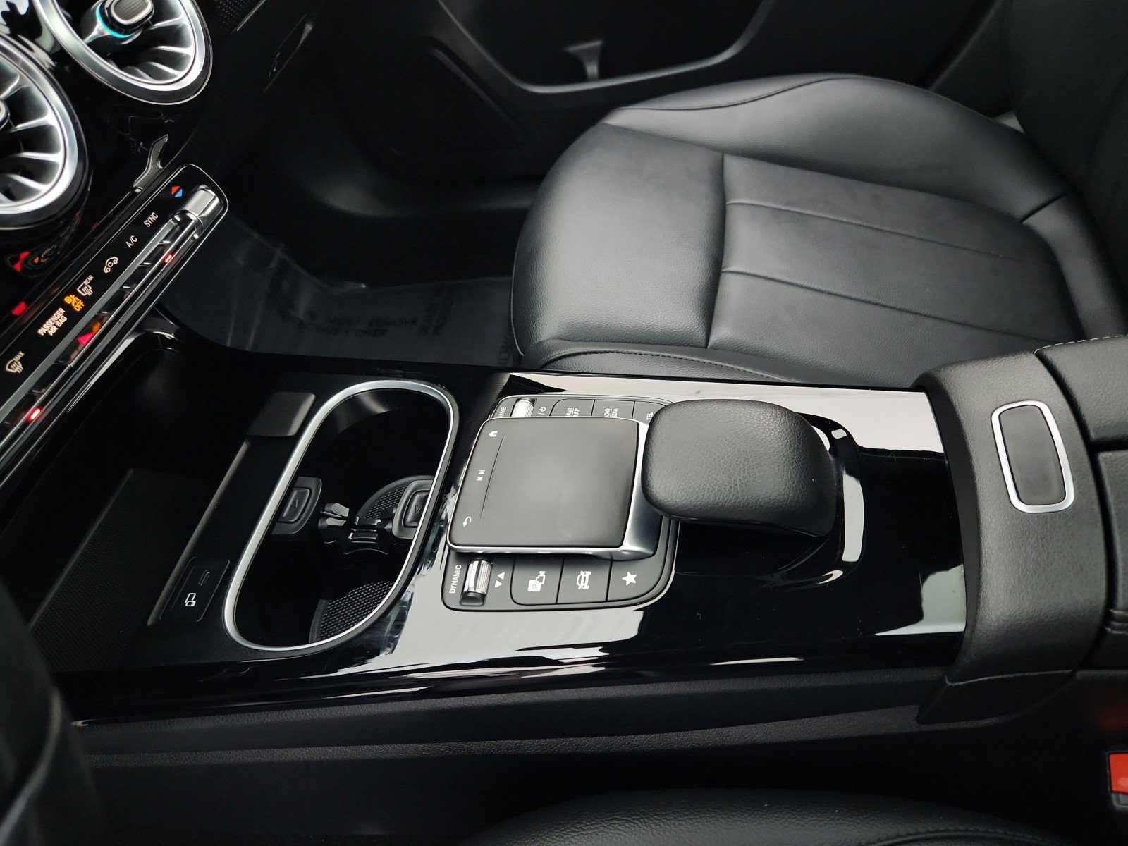 Certified 2022 Mercedes-Benz A 220 image 18