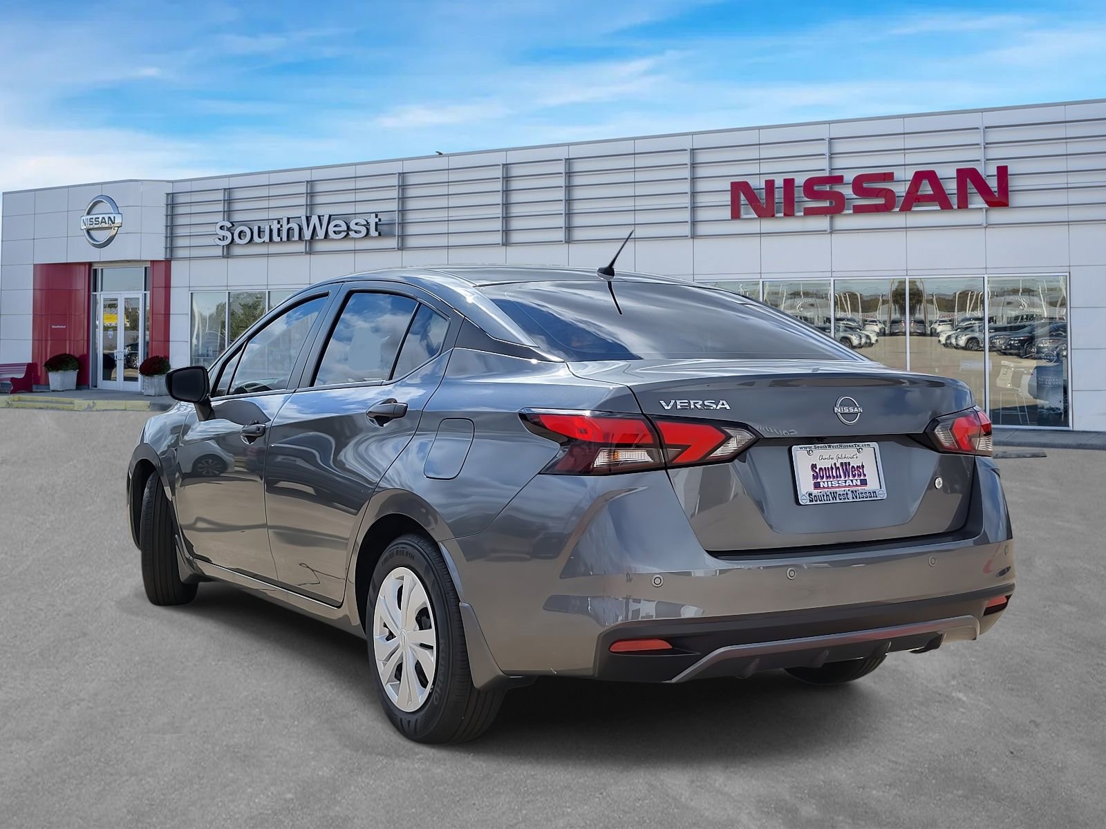 New 2025 Nissan Versa S w/ Trunk Package image 9