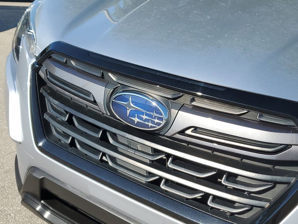 Used 2022 Subaru Forester Limited w/ Popular Package #3 AWD/4WD image 9