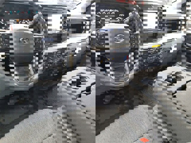 New 2026 Ford F250 XL image 7