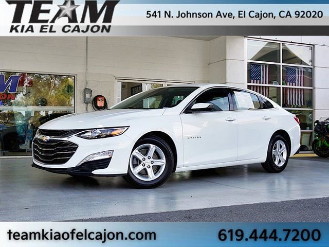 Used 2024 Chevrolet Malibu LT image 2