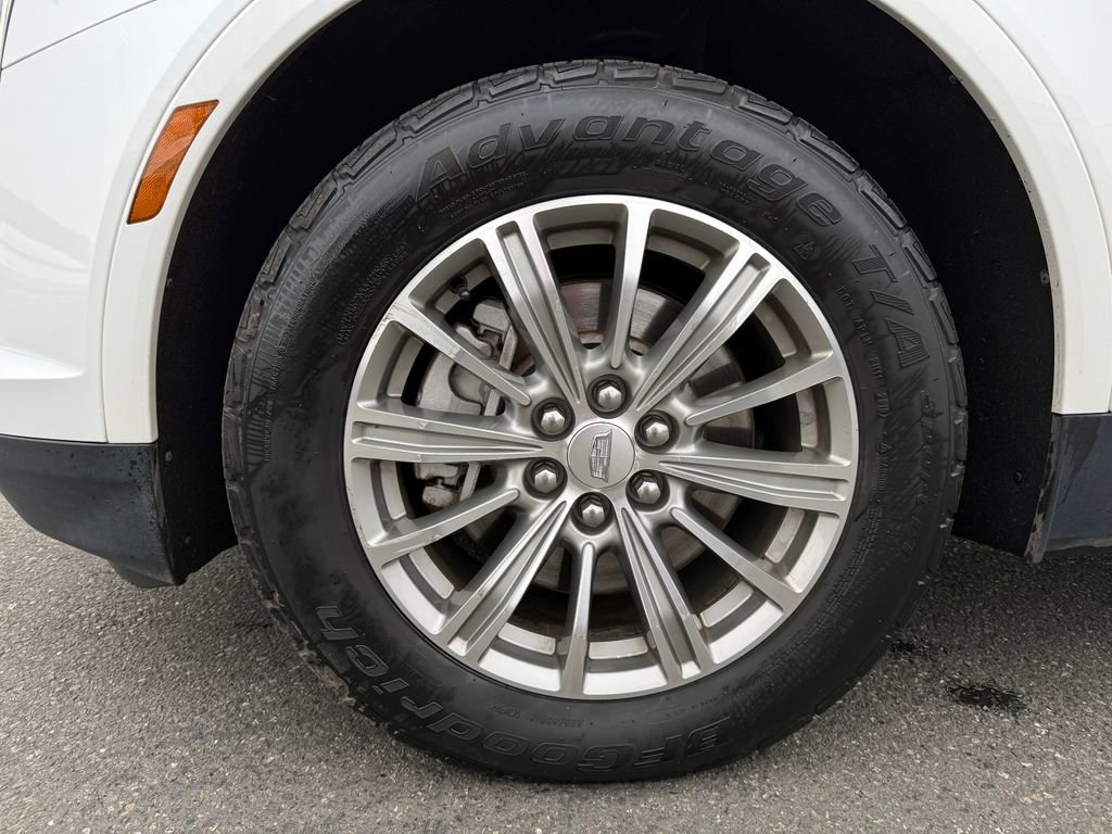 Used 2017 Cadillac XT5 Luxury image 11