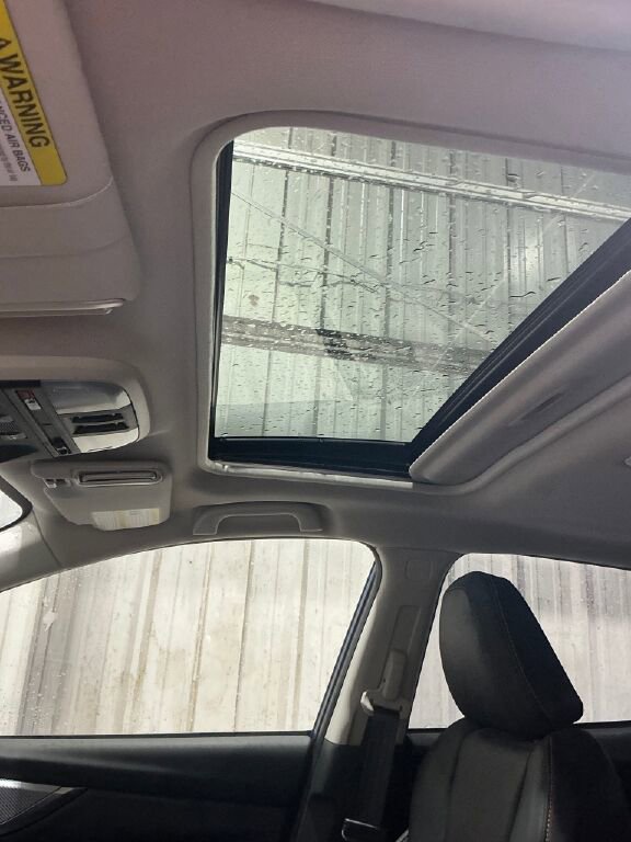 Certified 2021 Subaru Crosstrek 2.5i Limited w/ Moonroof Package 2 image 10