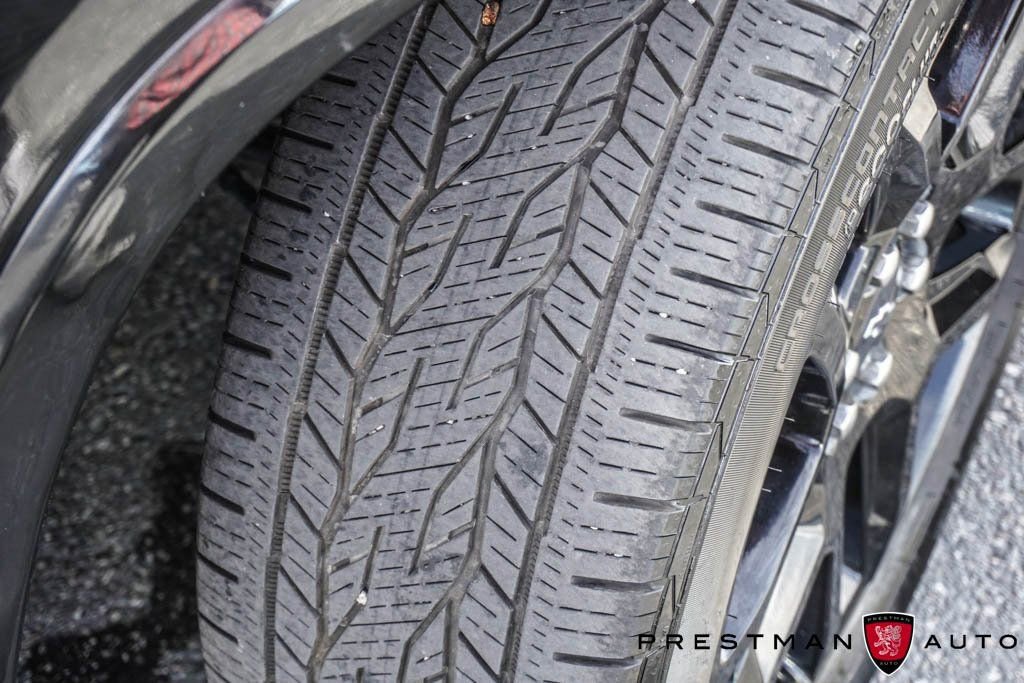 Used 2022 Chevrolet Traverse Premier w/ Redline Edition image 14