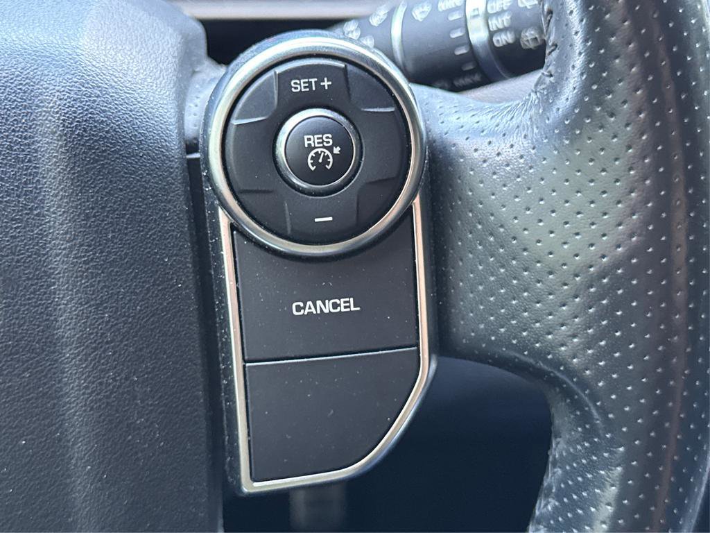 Used 2017 Land Rover Range Rover Sport SE AWD/4WD image 38