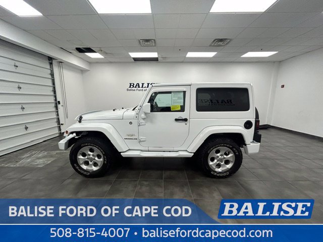 Used 2014 Jeep Wrangler Sahara w/ Dual Top Group AWD/4WD image 4