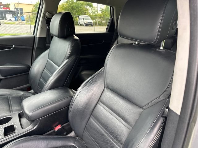 Used 2017 Kia Sorento AWD w/ LX Convenience Package image 8