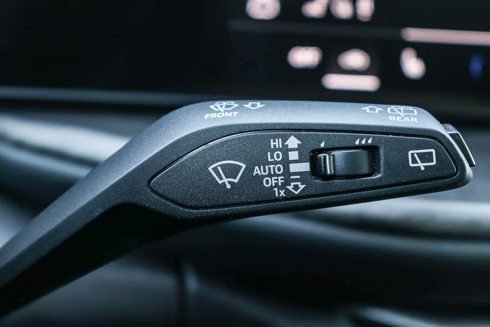 Used 2025 Audi Q5 Premium w/ Convenience Package image 31