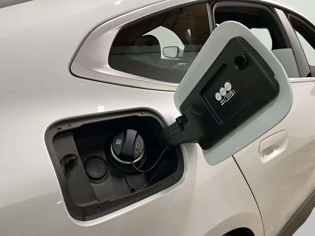 Used 2025 BMW 430i xDrive w/ Premium Package image 73