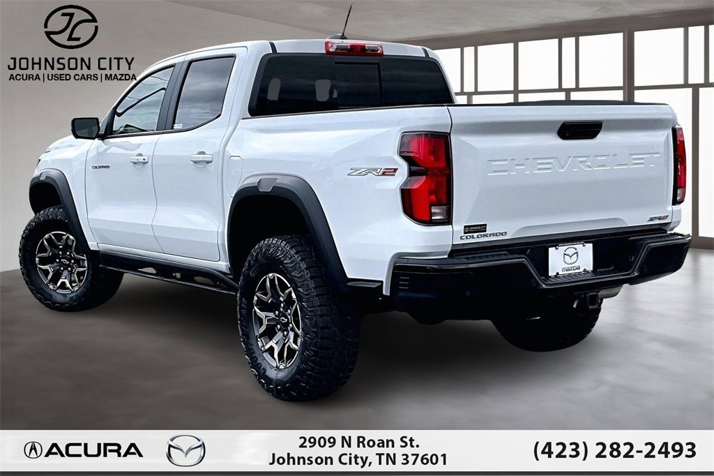 Used 2024 Chevrolet Colorado ZR2 w/ ZR2 Convenience Package III image 13