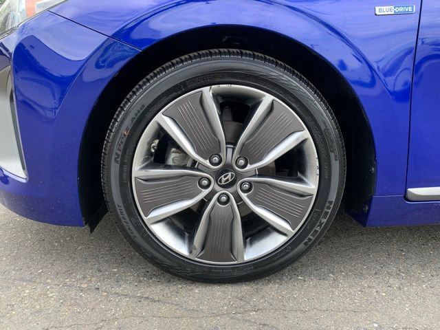 Used 2019 Hyundai Ioniq Limited image 10