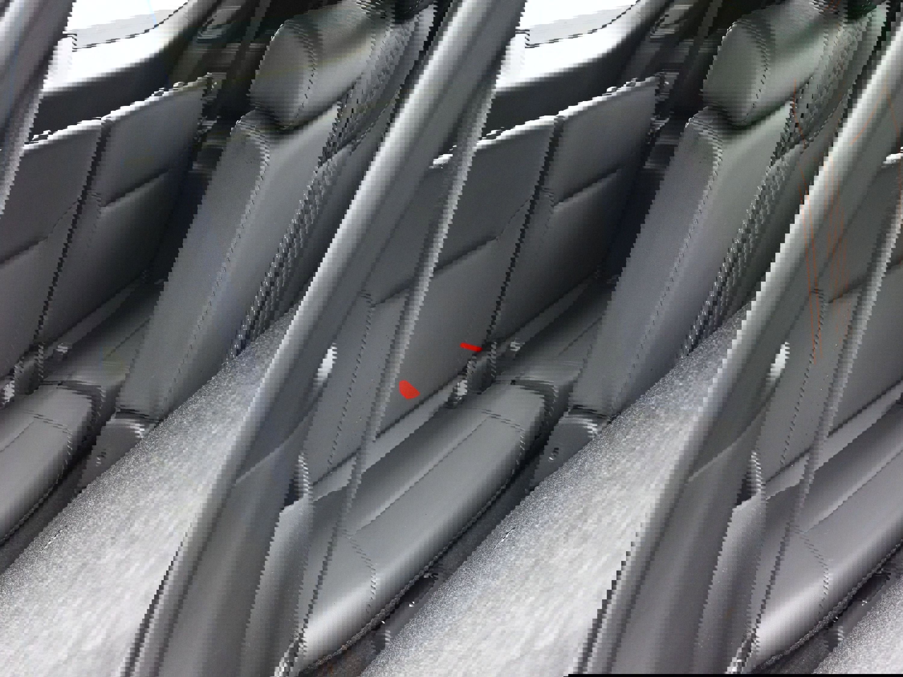 Used 2022 Mitsubishi Outlander SEL image 32