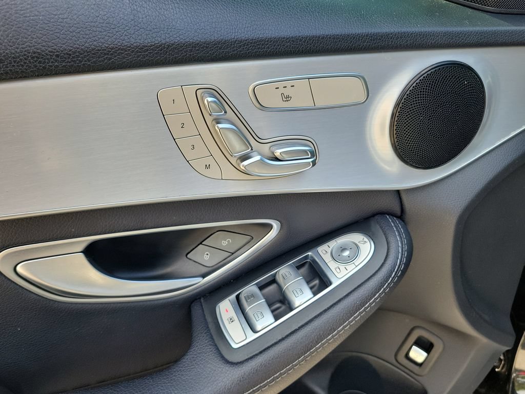 Used 2018 Mercedes-Benz C 300 Sedan image 17