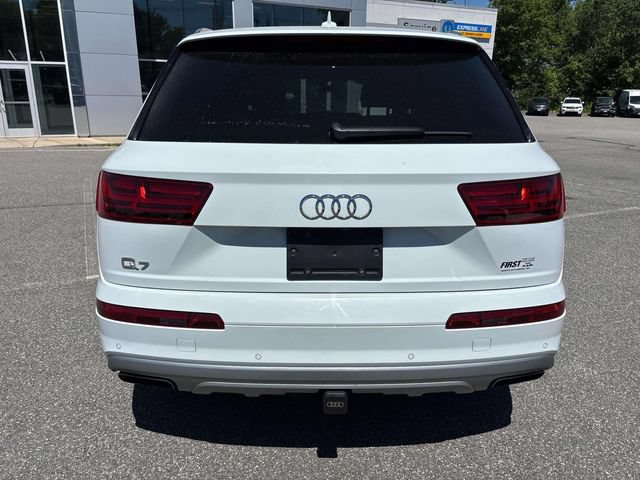 Used 2019 Audi Q7 3.0T Prestige AWD/4WD image 4