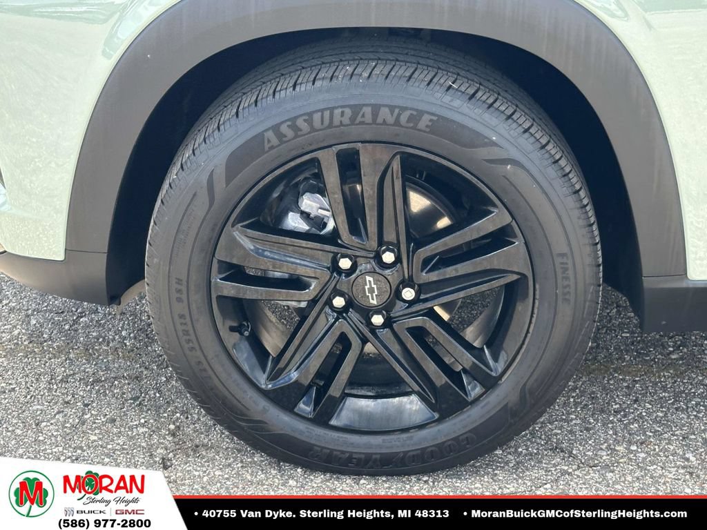 Certified 2024 Chevrolet Trax ACTIV w/ Sunroof Package FWD image 9