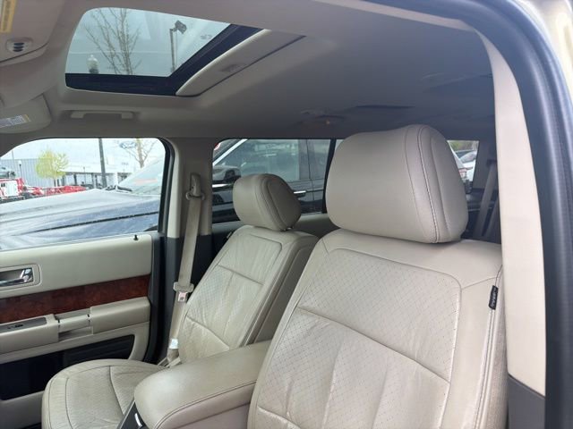 Used 2012 Ford Flex Limited w/ Equipment Group Order Code AWD/4WD image 6