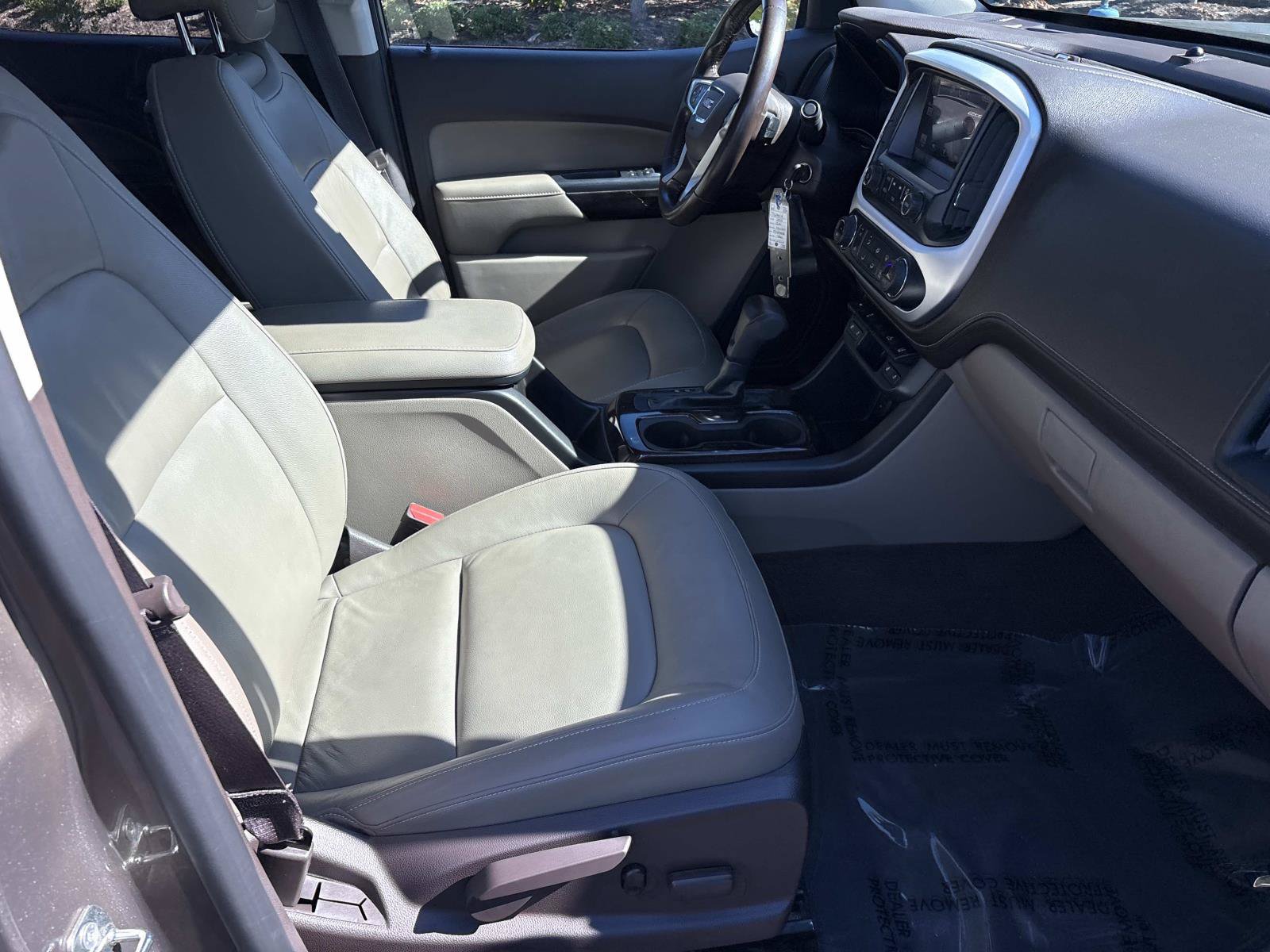 Used 2015 GMC Canyon SLT w/ Driver Alert Package AWD/4WD image 33