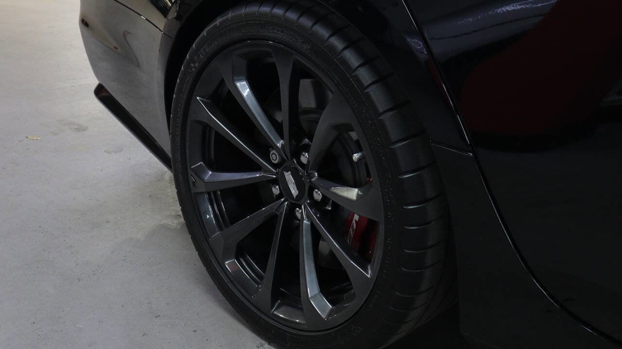 Used 2019 Cadillac CTS V w/ Luxury Package image 8