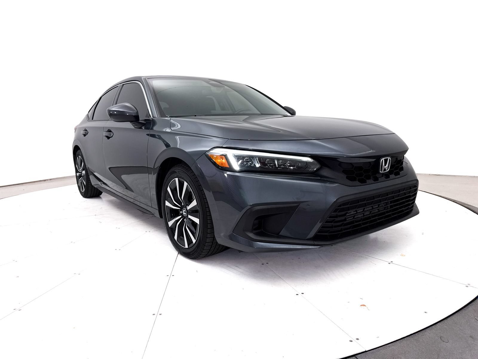 Used 2024 Honda Civic EX-L image 11